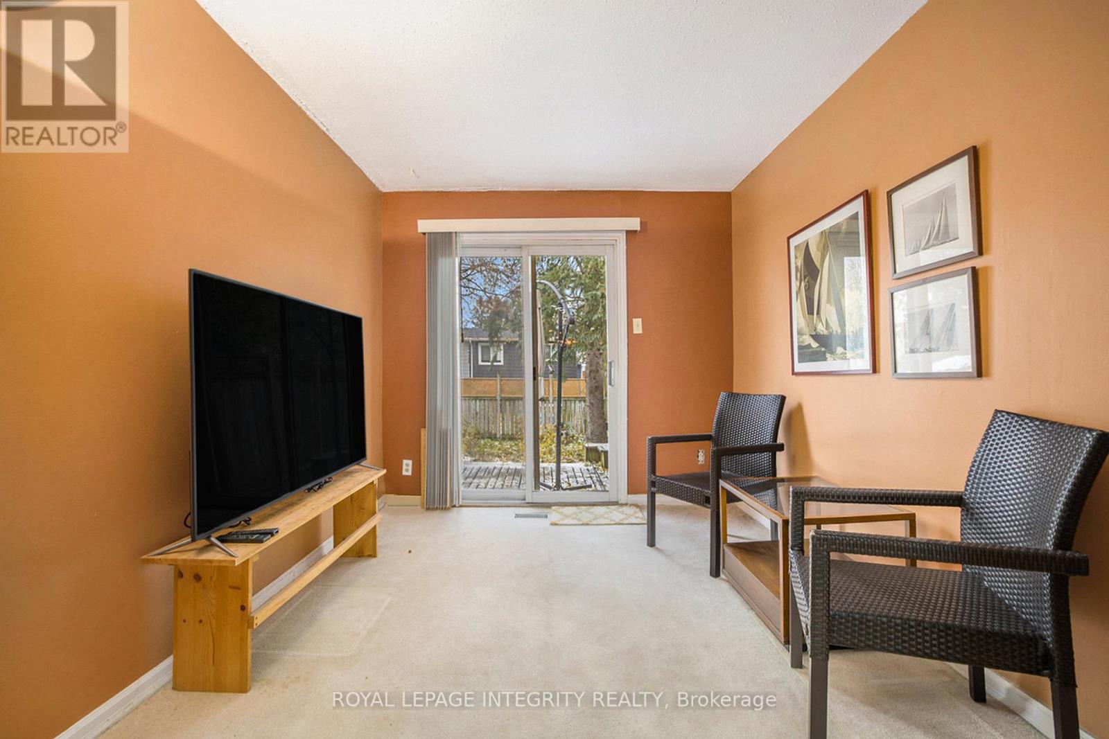 9 Shouldice Crescent, Ottawa, Ontario  K2L 1M8 - Photo 12 - X12562776