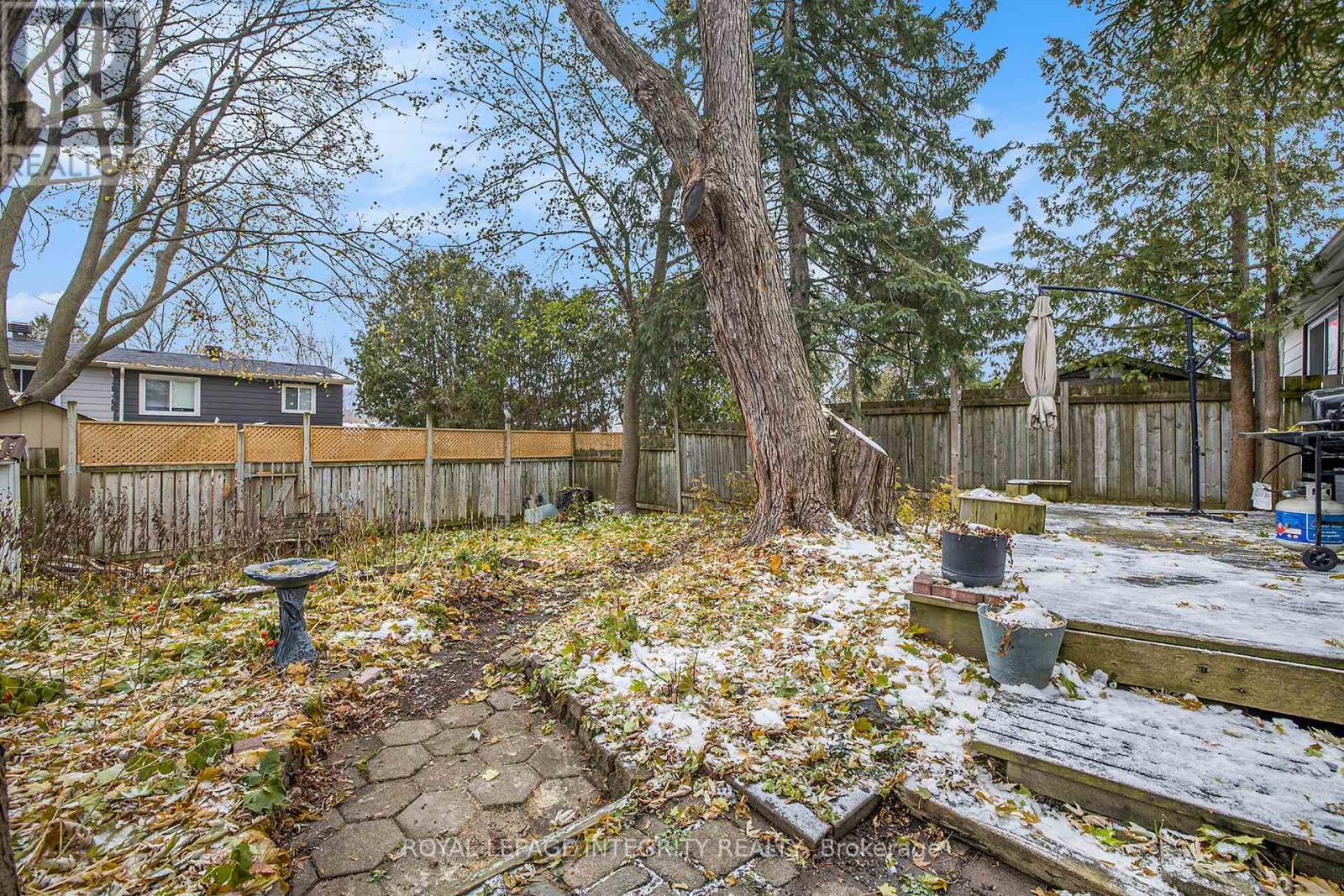 9 Shouldice Crescent, Ottawa, Ontario  K2L 1M8 - Photo 25 - X12562776