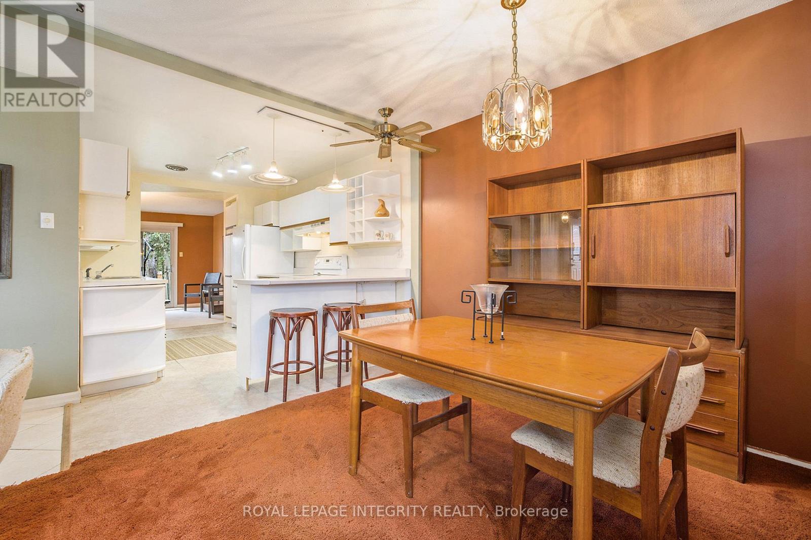 9 Shouldice Crescent, Ottawa, Ontario  K2L 1M8 - Photo 7 - X12562776