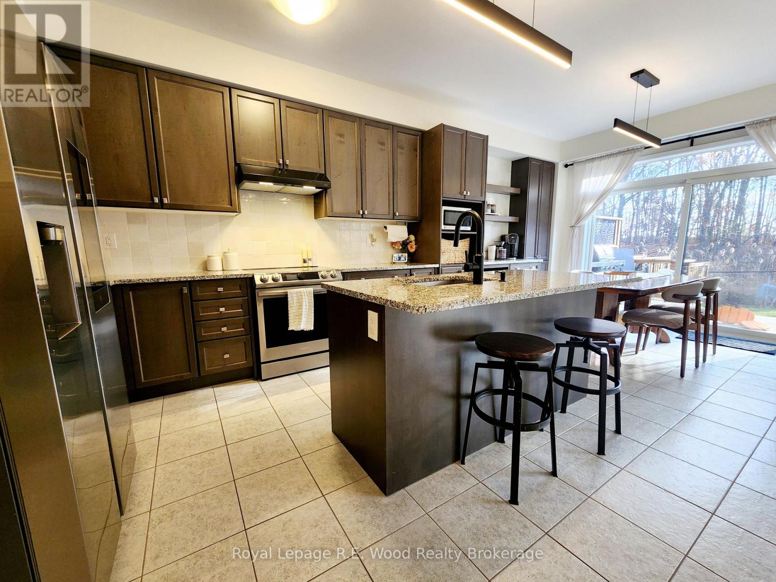 93 Cactus Crescent, Hamilton, Ontario  L8J 0M4 - Photo 5 - X12562710