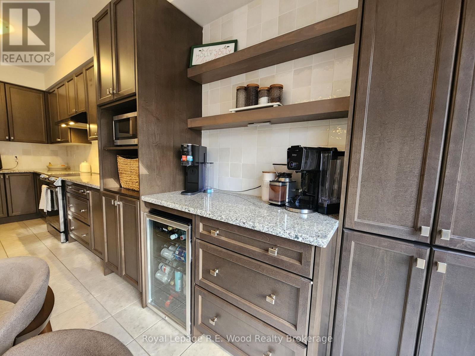 93 Cactus Crescent, Hamilton, Ontario  L8J 0M4 - Photo 6 - X12562710