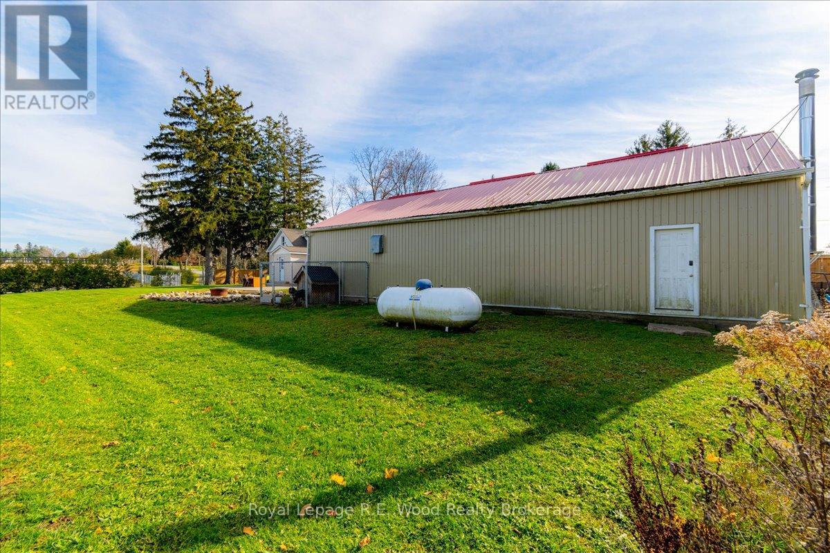 303 Concession 2 Road, Norfolk, Ontario  N0E 1R0 - Photo 12 - X12562722