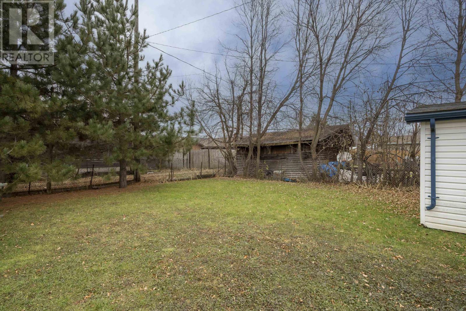 1332 Wallbridge Ave, Thunder Bay, Ontario  P7E 3K8 - Photo 7 - TB253516