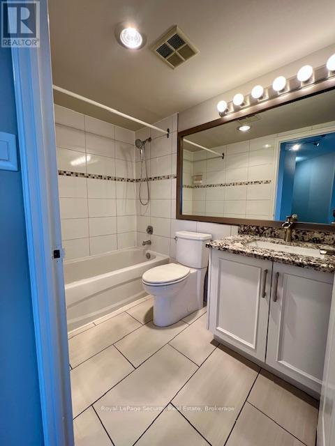 423 - 1001 Cedarglen Gate, Mississauga, Ontario  L5C 4R2 - Photo 16 - W12560878