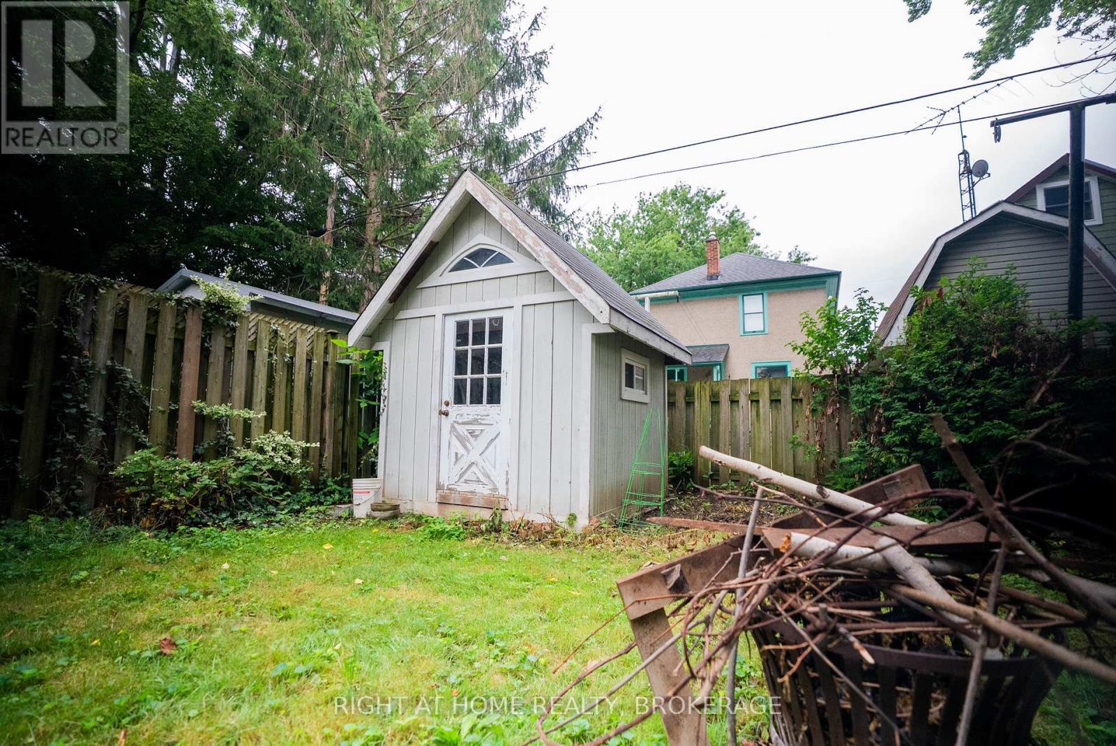 88 Chaplin Avenue, St. Catharines, Ontario  L2R 2E7 - Photo 40 - X12562656