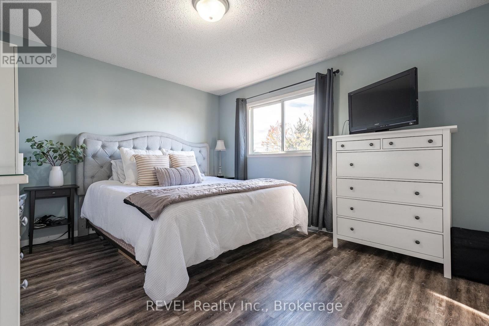 259 Vansickle Road, St. Catharines, Ontario  L2S 2S9 - Photo 25 - X12562764