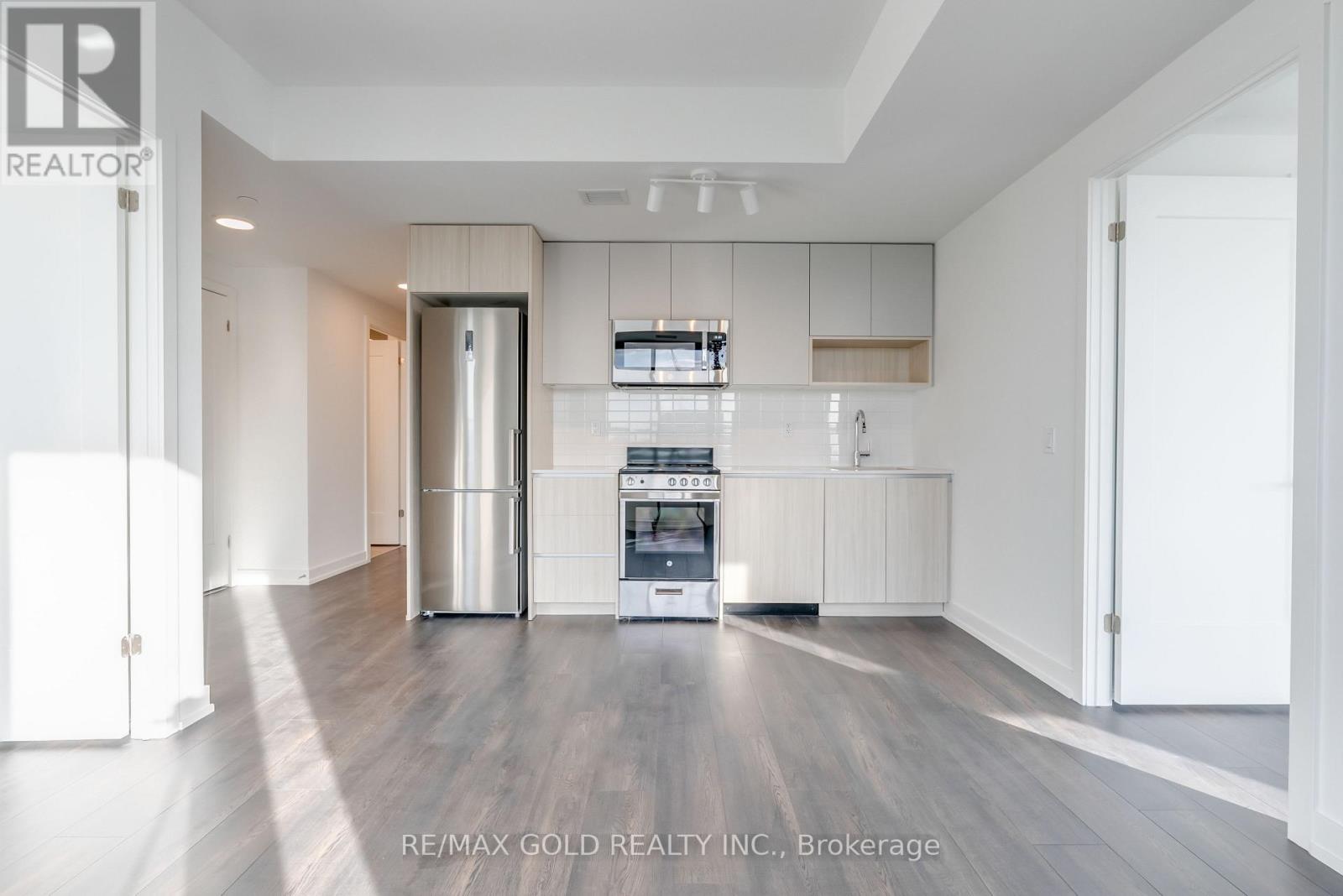 915 - 801 The Queensway, Toronto, Ontario M8Z 1N4 - Photo 9 - W12559068