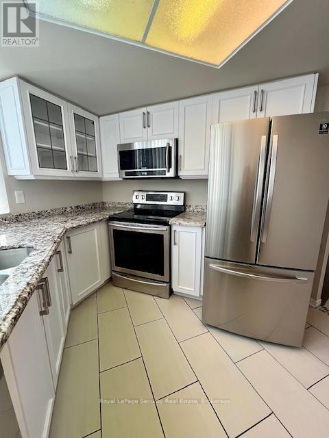 423 - 1001 Cedarglen Gate, Mississauga, Ontario  L5C 4R2 - Photo 7 - W12560878