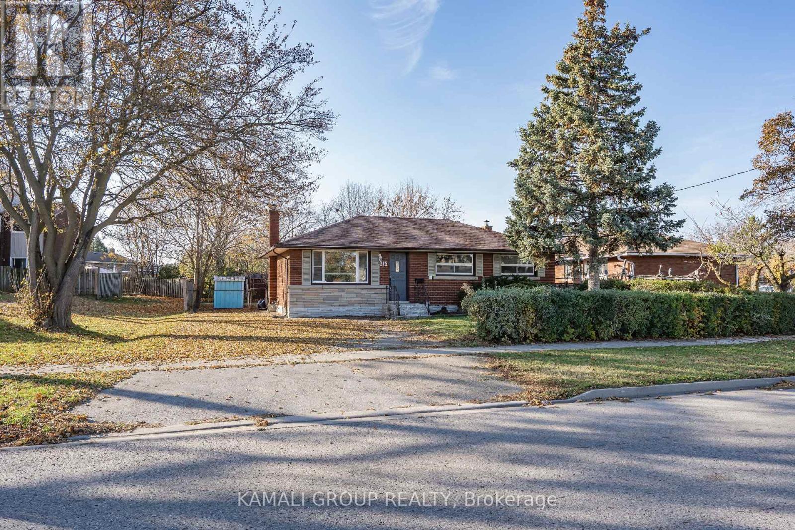 Main - 315 Bunting Road, St. Catharines, Ontario L2M 3Y4 - Photo 2 - X12547136