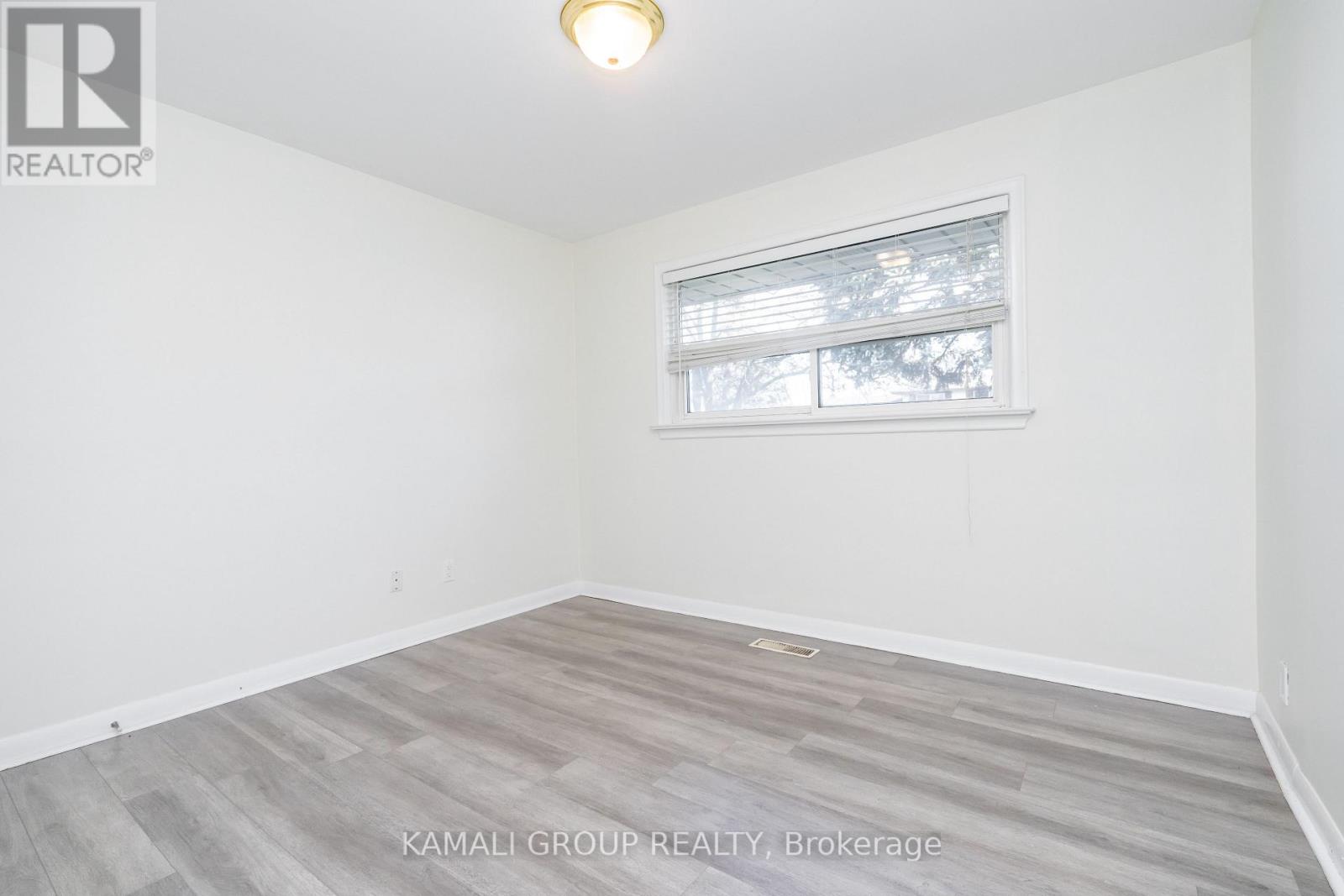 Main - 315 Bunting Road, St. Catharines, Ontario L2M 3Y4 - Photo 15 - X12547136