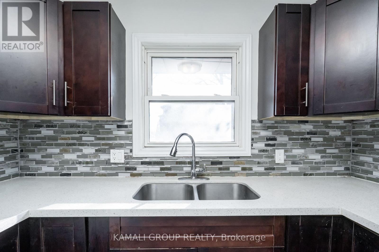 Main - 315 Bunting Road, St. Catharines, Ontario L2M 3Y4 - Photo 11 - X12547136