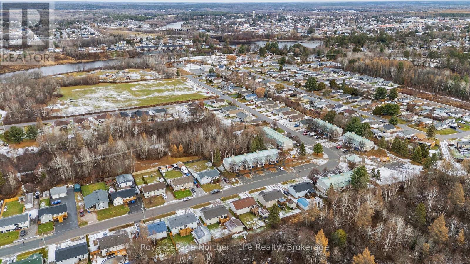 478 Demers Street, West Nipissing, Ontario  P2B 0A1 - Photo 31 - X12562668