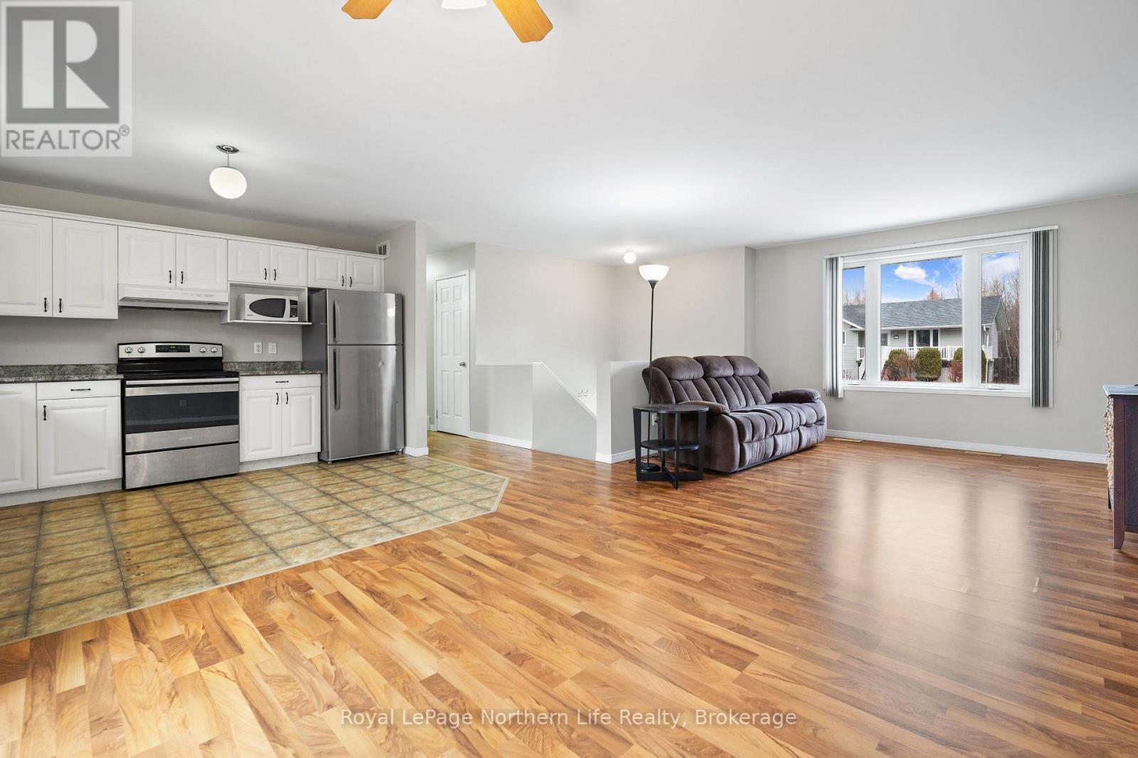 478 Demers Street, West Nipissing, Ontario  P2B 0A1 - Photo 4 - X12562668