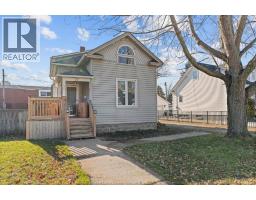 77 Maple Avenue, Amherstburg, Ca