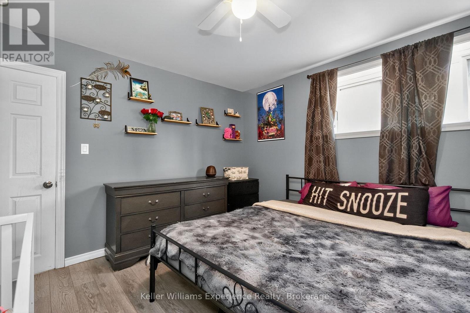 296 Church Street, Penetanguishene, Ontario  L9M 1G5 - Photo 17 - S12562658