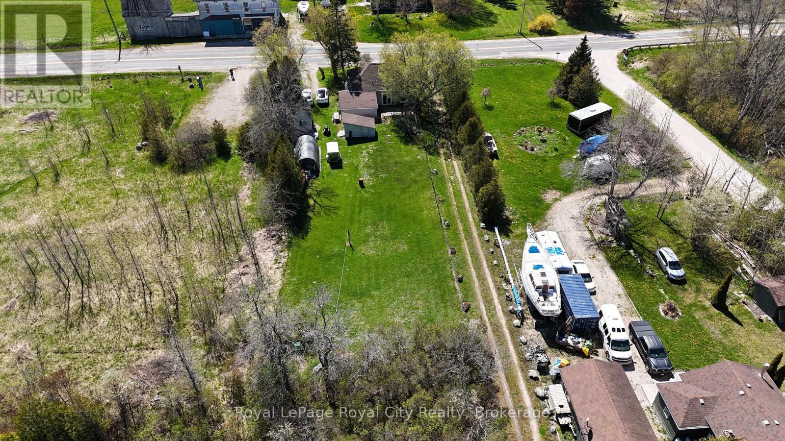 2557 Bruce 9 Road, Northern Bruce Peninsula, Ontario  N0H 1W0 - Photo 10 - X12160205