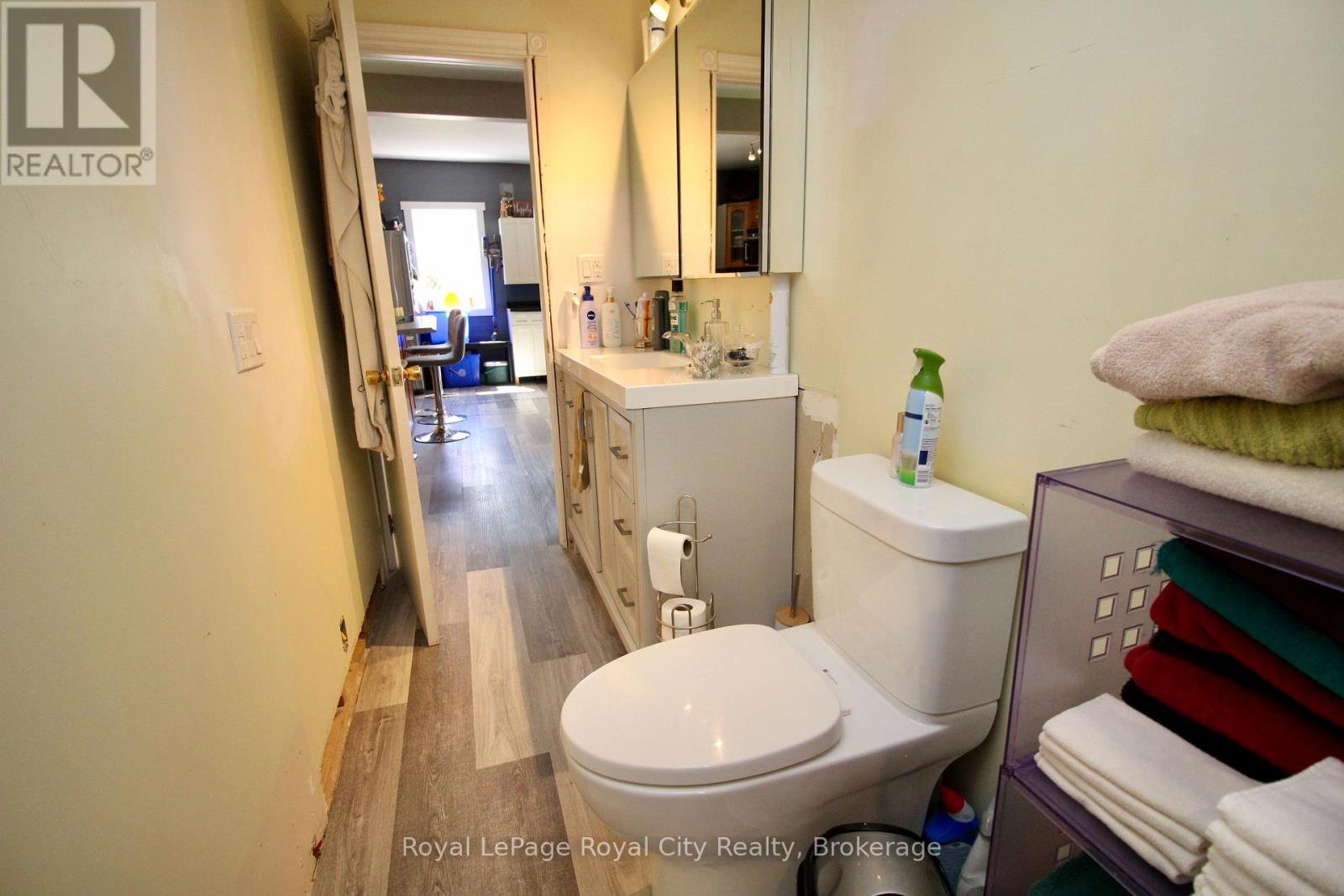 2557 Bruce 9 Road, Northern Bruce Peninsula, Ontario  N0H 1W0 - Photo 18 - X12160205