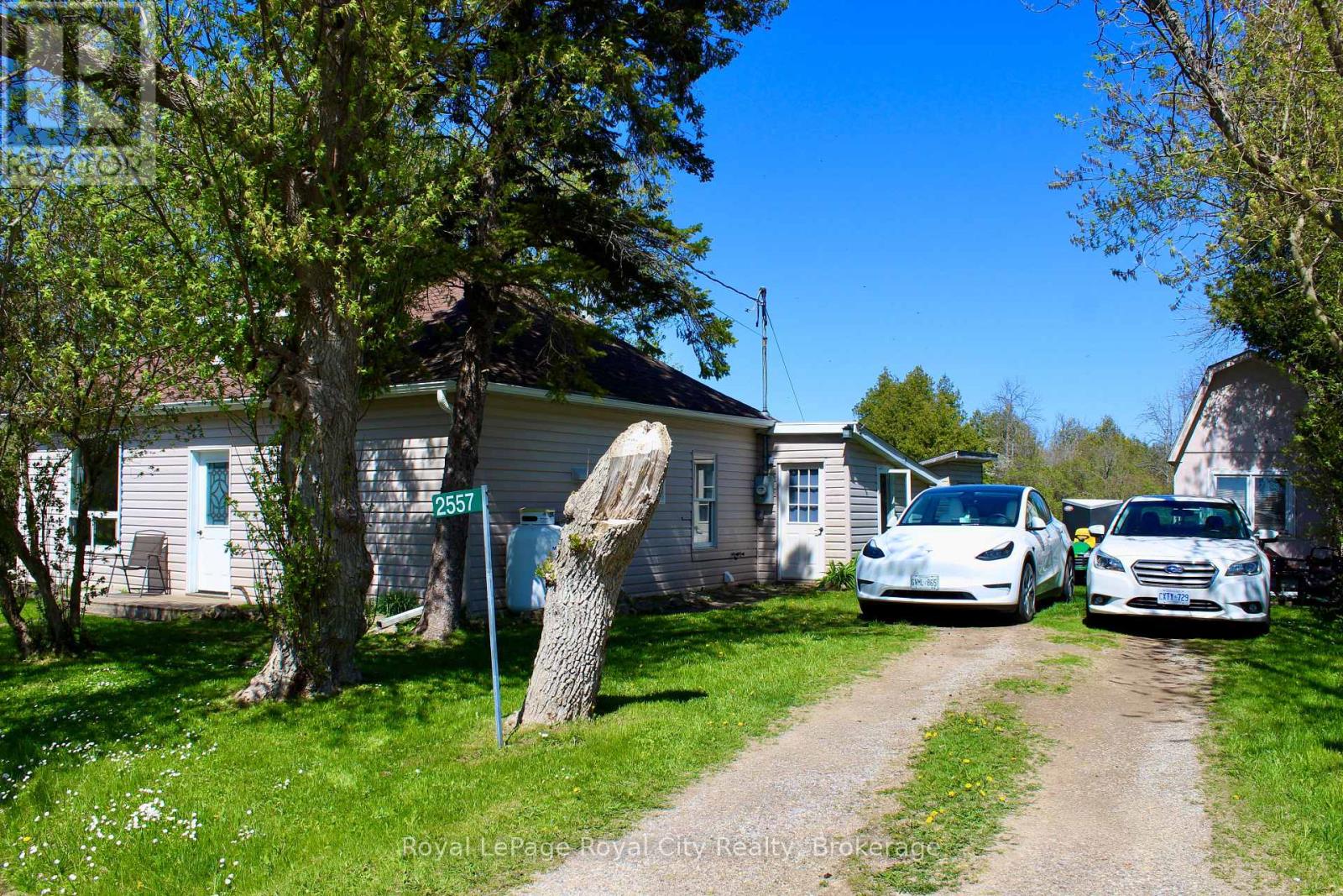 2557 Bruce 9 Road, Northern Bruce Peninsula, Ontario  N0H 1W0 - Photo 3 - X12160205