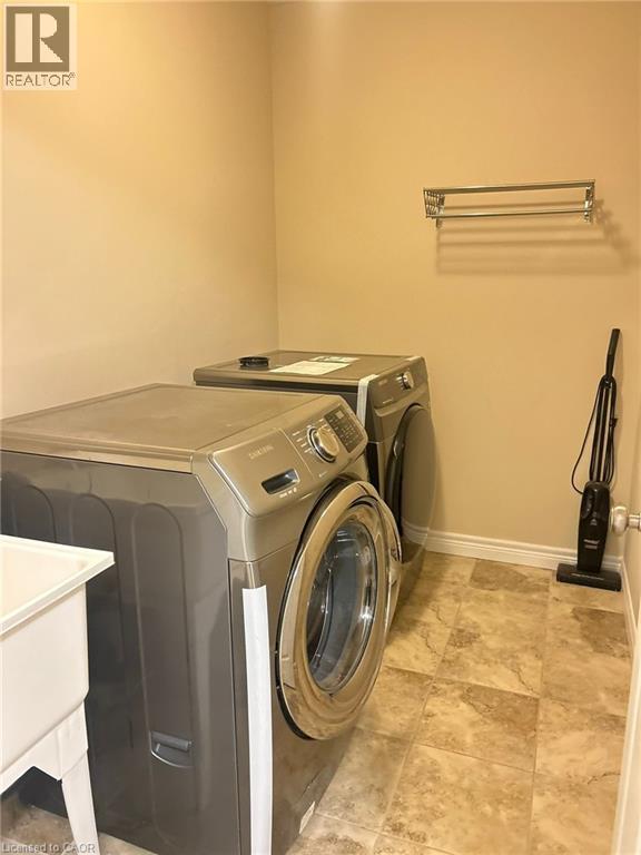 722 Sundew Drive, Waterloo, Ontario  N2V 0C4 - Photo 18 - 40787765