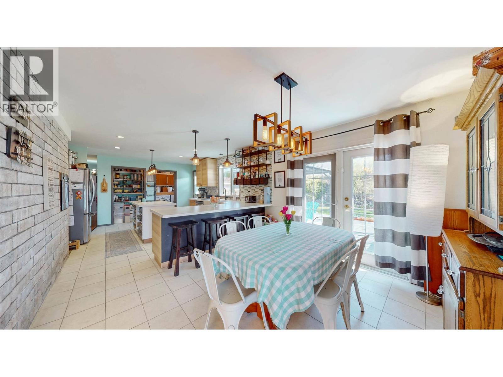 6743 Meadows Drive, Oliver, British Columbia  V0H 1T4 - Photo 4 - 10344515