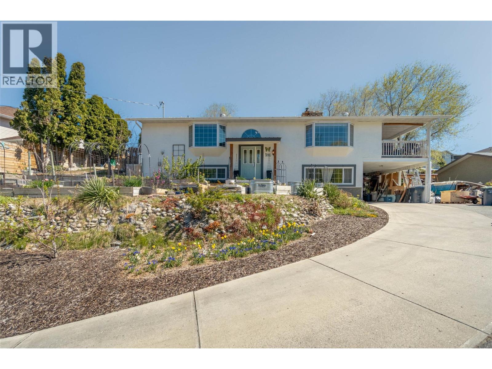 6743 Meadows Drive, Oliver, British Columbia  V0H 1T4 - Photo 5 - 10344515