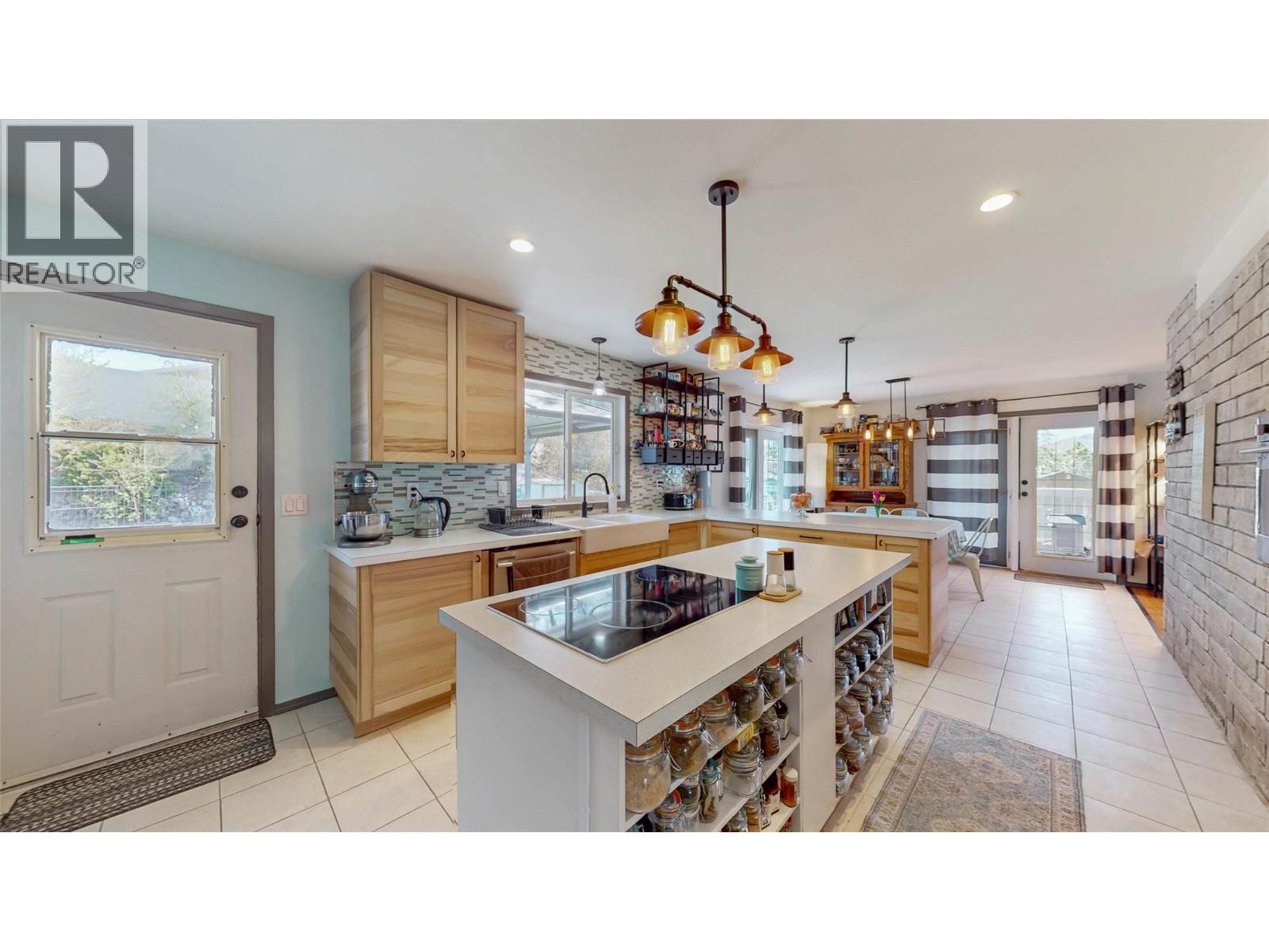 6743 Meadows Drive, Oliver, British Columbia  V0H 1T4 - Photo 16 - 10344515