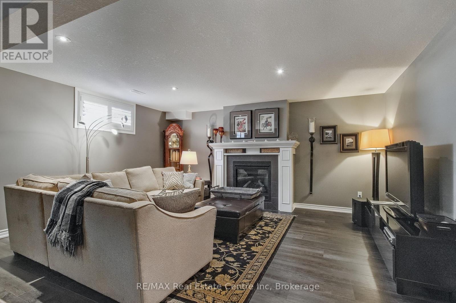 70 Mcgowan Street, Centre Wellington, Ontario  N0B 1S0 - Photo 23 - X12562642