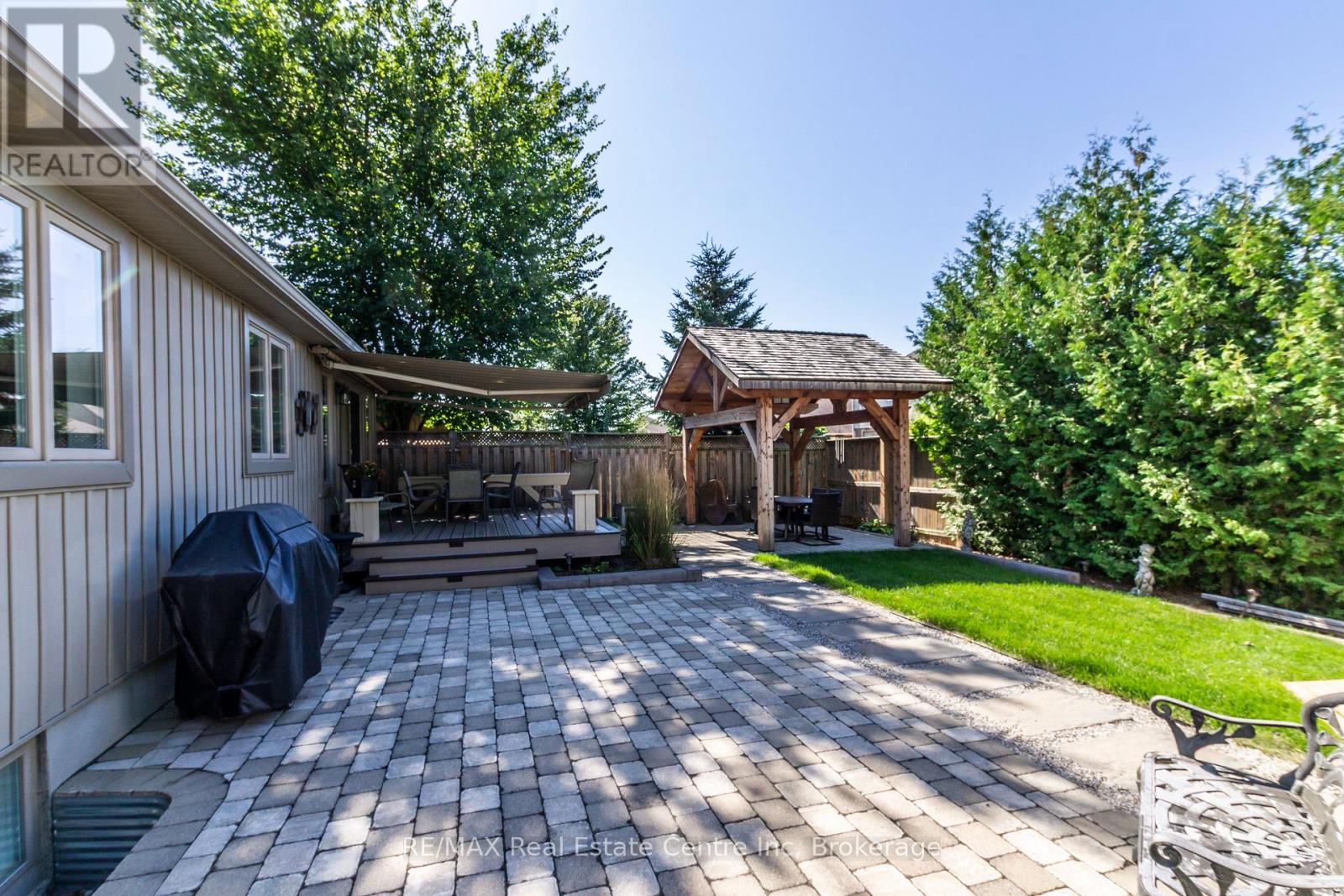 70 Mcgowan Street, Centre Wellington, Ontario  N0B 1S0 - Photo 34 - X12562642