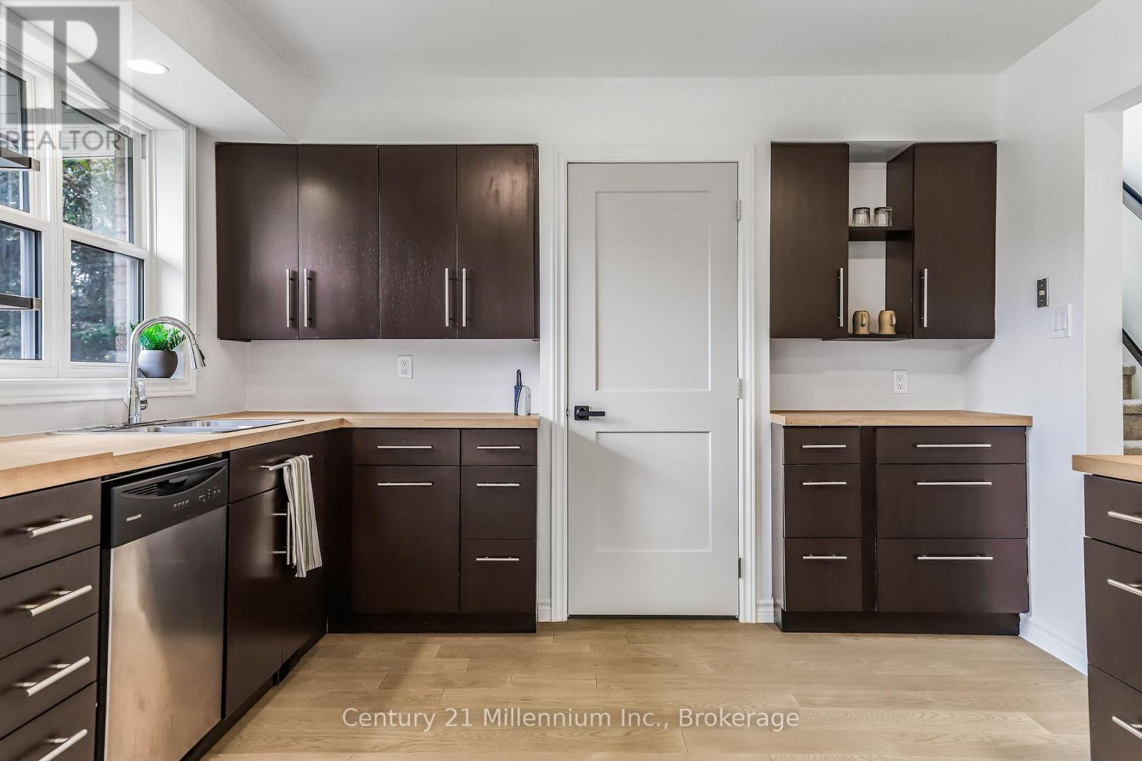 887 Nodwell Court, Saugeen Shores, Ontario  N0H 2C4 - Photo 23 - X12562660