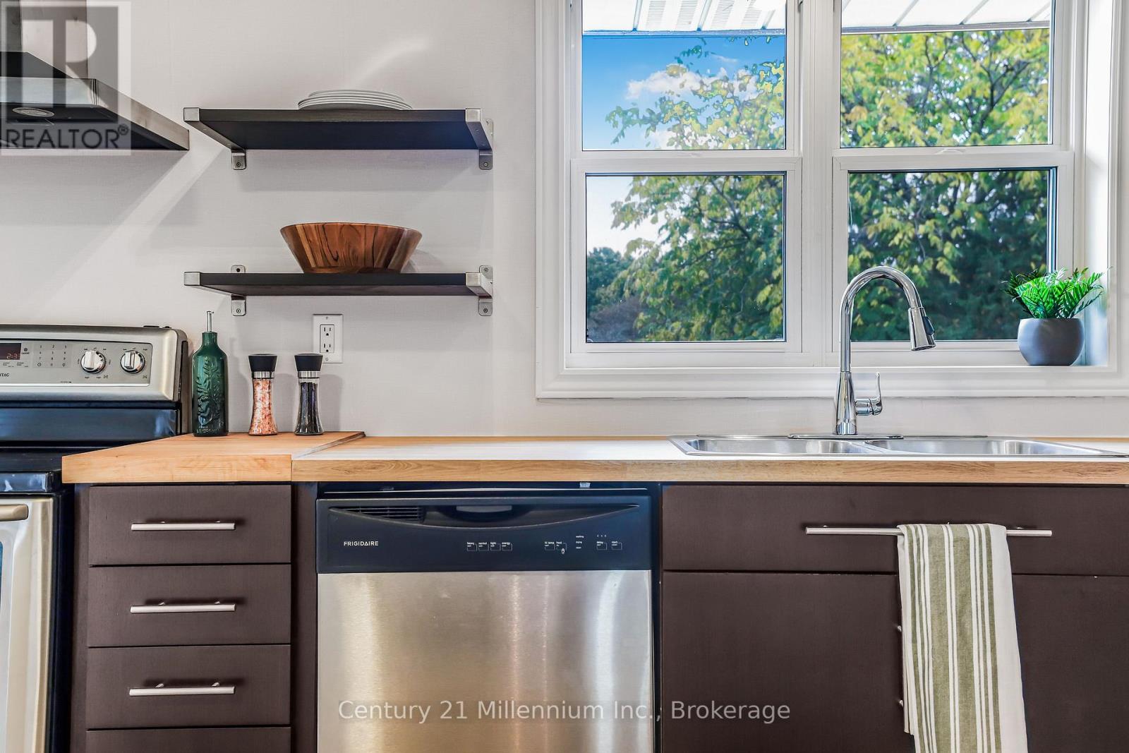 887 Nodwell Court, Saugeen Shores, Ontario  N0H 2C4 - Photo 26 - X12562660