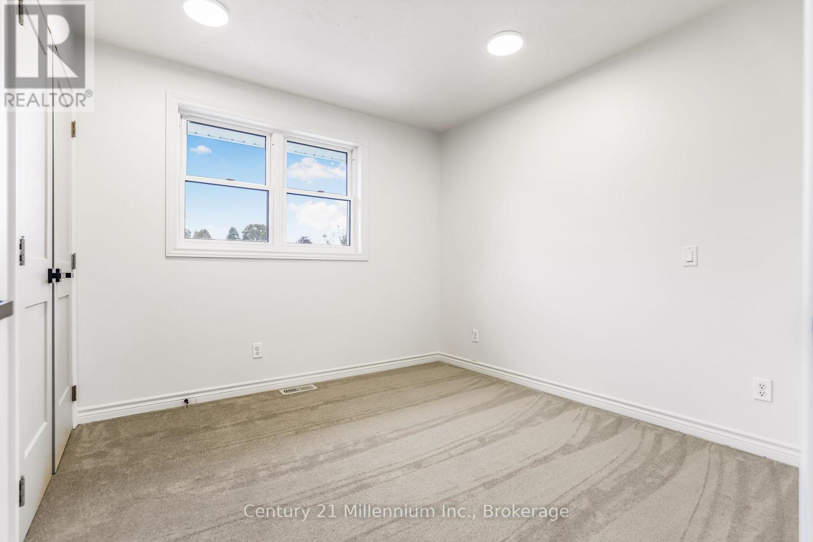 887 Nodwell Court, Saugeen Shores, Ontario  N0H 2C4 - Photo 39 - X12562660