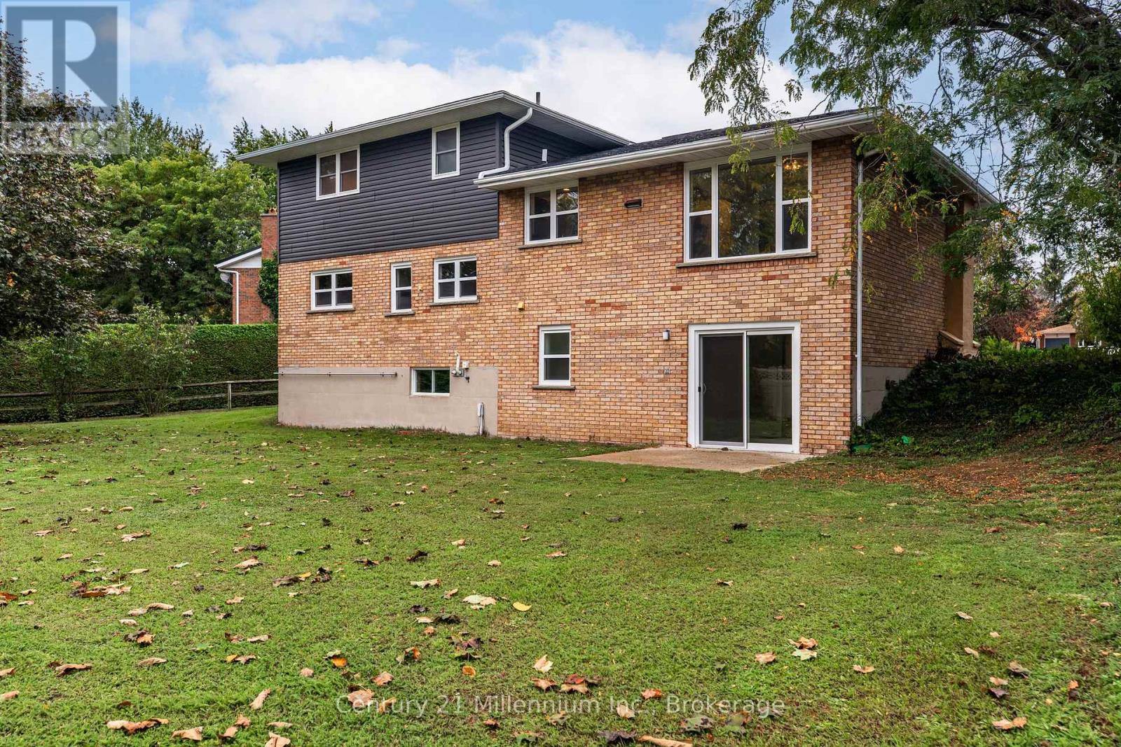 887 Nodwell Court, Saugeen Shores, Ontario  N0H 2C4 - Photo 5 - X12562660