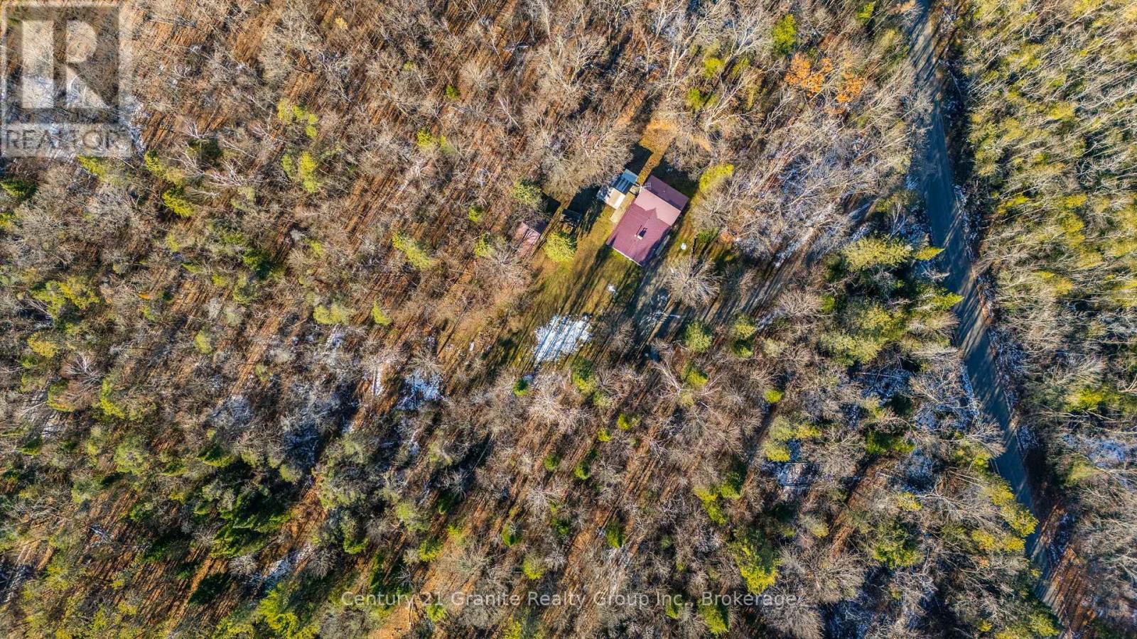 1061 Clear Lake Road, Minden Hills (Lutterworth), Ontario  K0M 2K0 - Photo 37 - X12562734