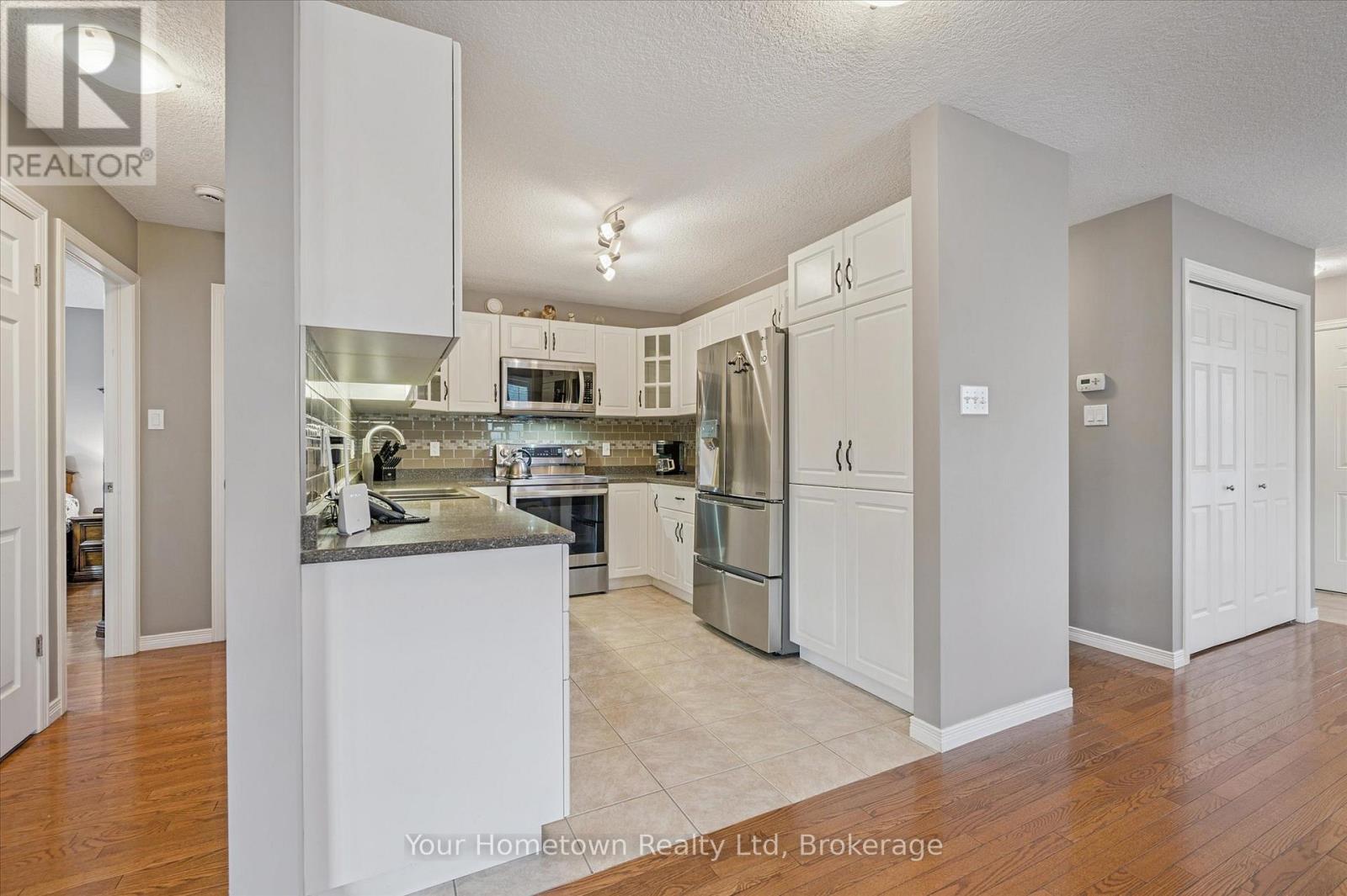 63 Spencer Drive, Centre Wellington (Elora/salem), Ontario  N0B 1S0 - Photo 12 - X12562800