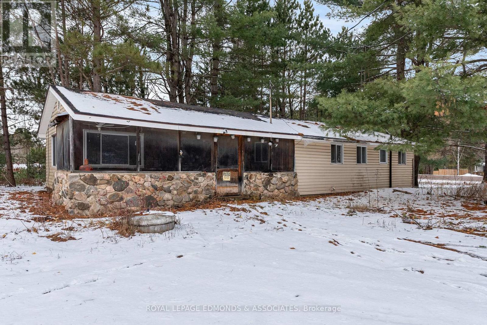 2815 ROUND LAKE ROAD, Killaloe, Ontario