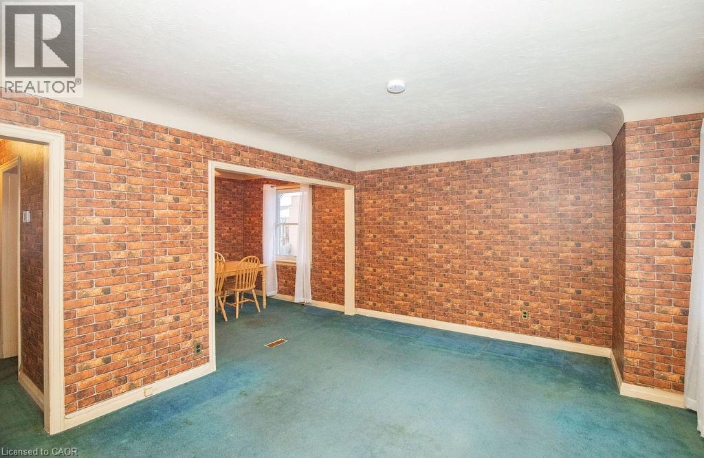 156 East 36th Street, Hamilton, Ontario L8V 3Z4 - Photo 22 - 40789531