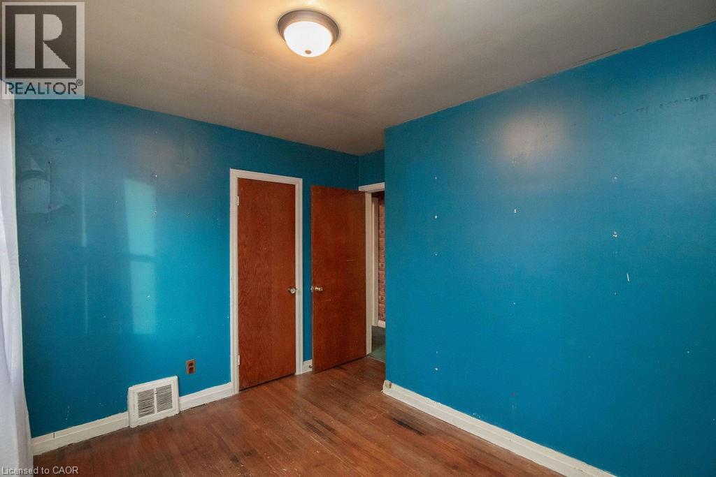 156 East 36th Street, Hamilton, Ontario L8V 3Z4 - Photo 30 - 40789531