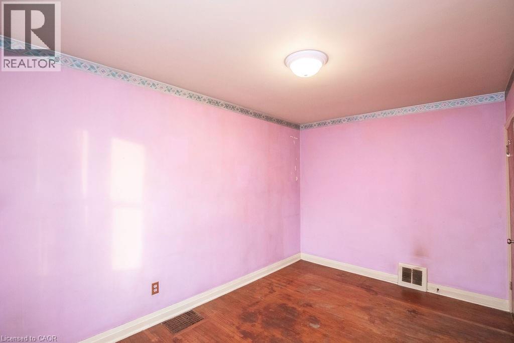 156 East 36th Street, Hamilton, Ontario L8V 3Z4 - Photo 36 - 40789531