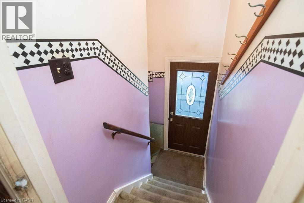 156 East 36th Street, Hamilton, Ontario L8V 3Z4 - Photo 37 - 40789531