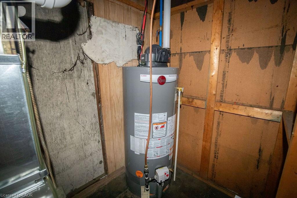 156 East 36th Street, Hamilton, Ontario L8V 3Z4 - Photo 48 - 40789531