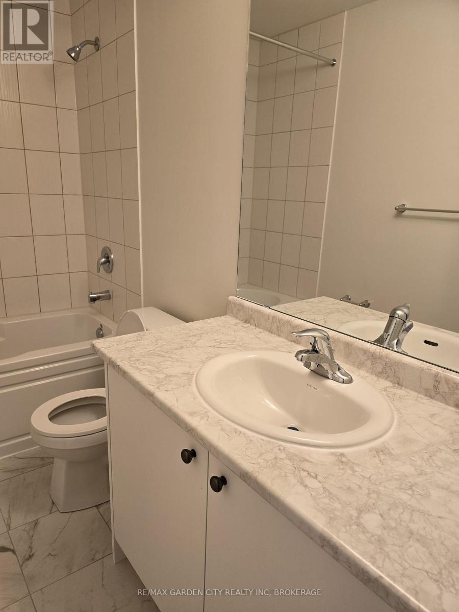 73 Keelson Street, Welland, Ontario  L2B 0M4 - Photo 20 - X12390907