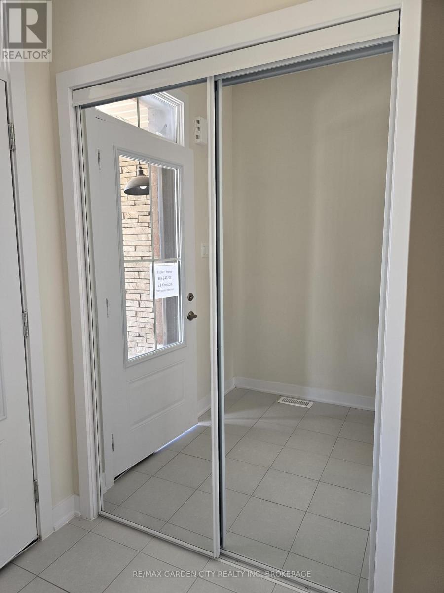 73 Keelson Street, Welland, Ontario  L2B 0M4 - Photo 8 - X12390907