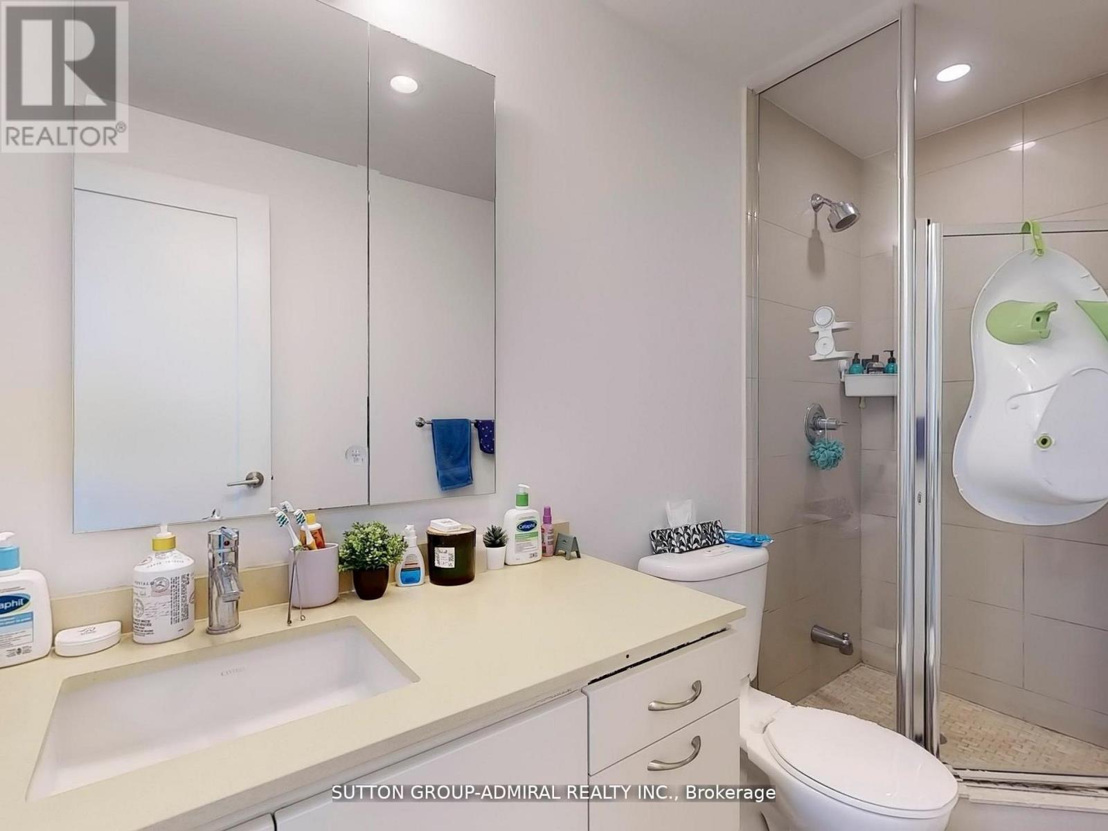 1916 - 70 Roehampton Avenue W, Toronto, Ontario  M4P 1R2 - Photo 17 - C12562590