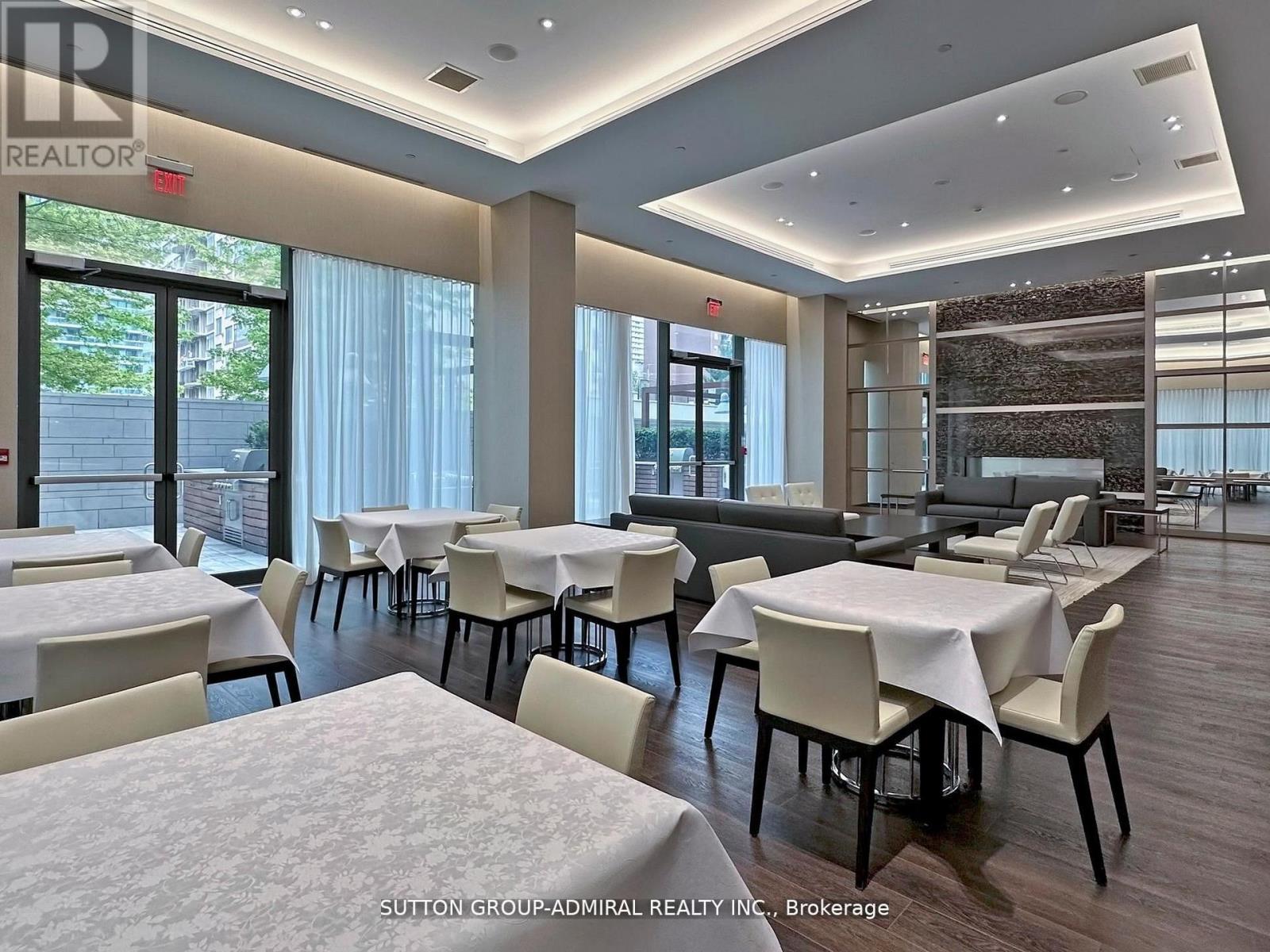 1916 - 70 Roehampton Avenue W, Toronto, Ontario  M4P 1R2 - Photo 29 - C12562590