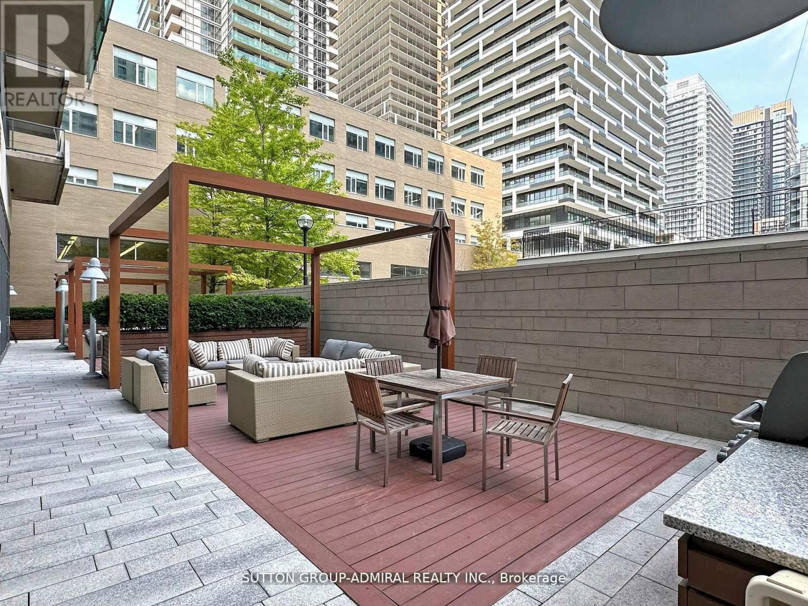 1916 - 70 Roehampton Avenue W, Toronto, Ontario  M4P 1R2 - Photo 34 - C12562590