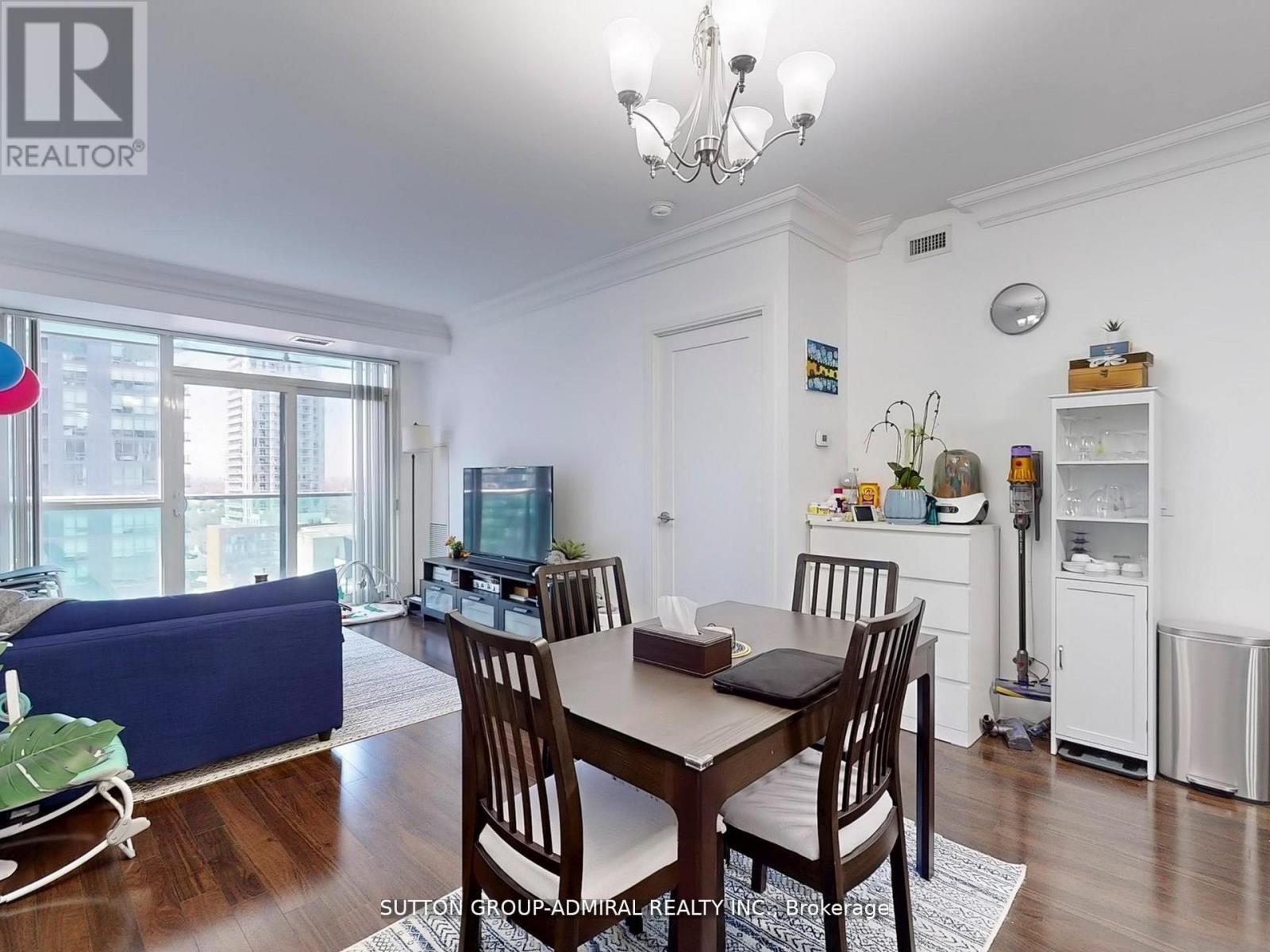 1916 - 70 Roehampton Avenue W, Toronto, Ontario  M4P 1R2 - Photo 8 - C12562590