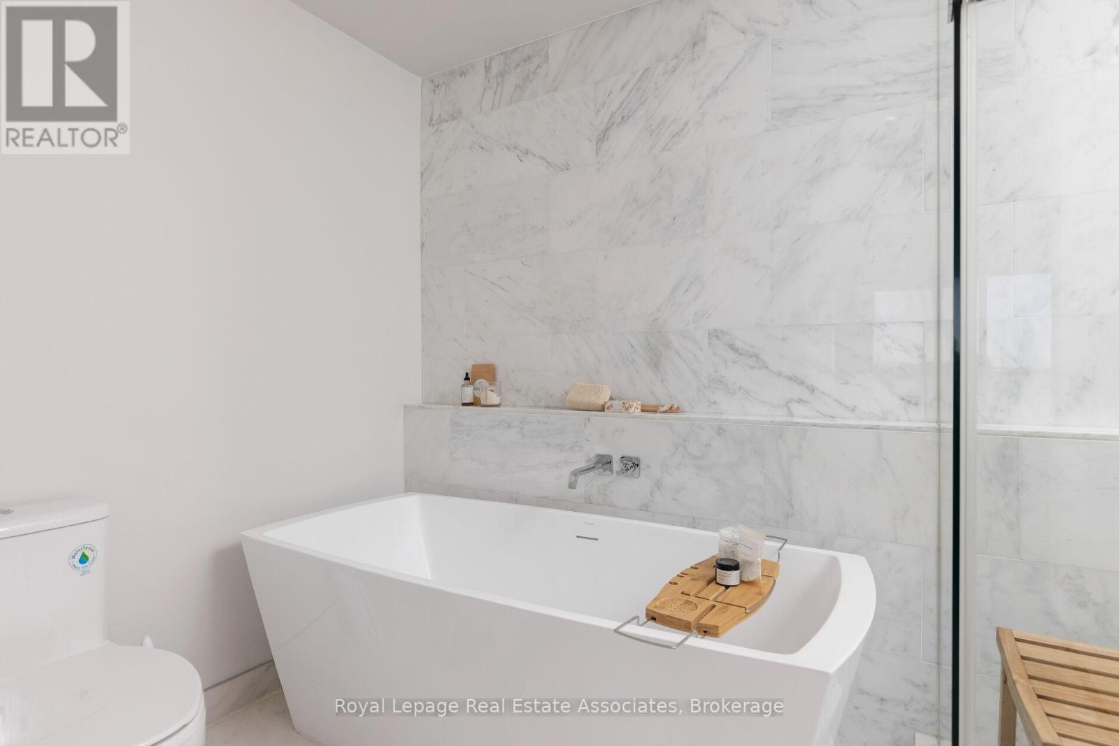 410 - 118 Merchants' Wharf, Toronto, Ontario  M5A 0L3 - Photo 25 - C12562736