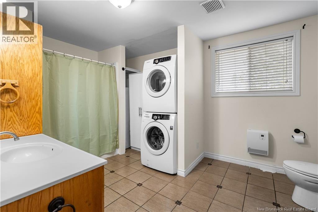 258 Principale, Pointe-Verte, New Brunswick  E8J 2W8 - Photo 18 - NB130379