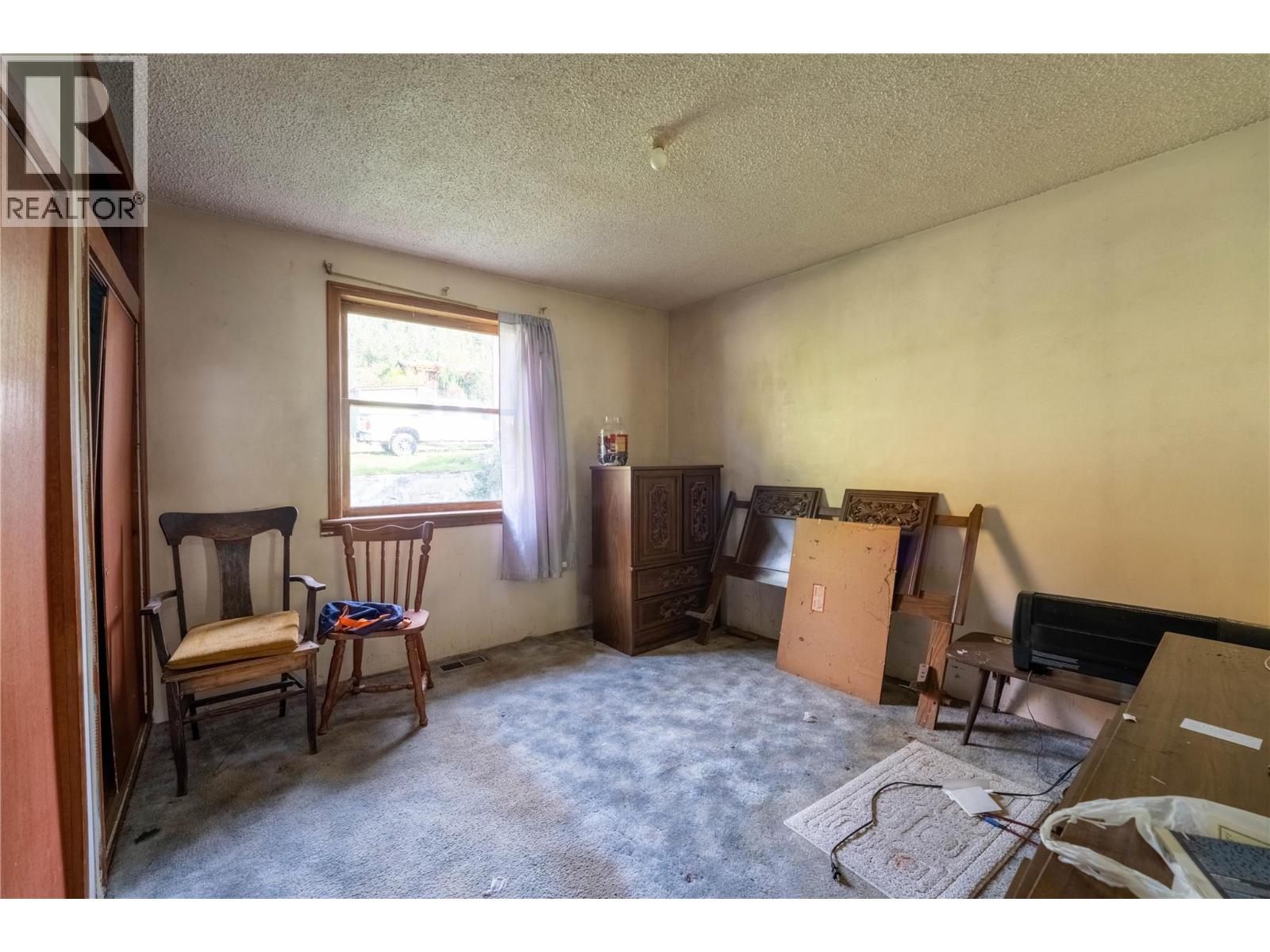 1537 Russel Avenue, Riondel, British Columbia  V0B 2B0 - Photo 16 - 10340061