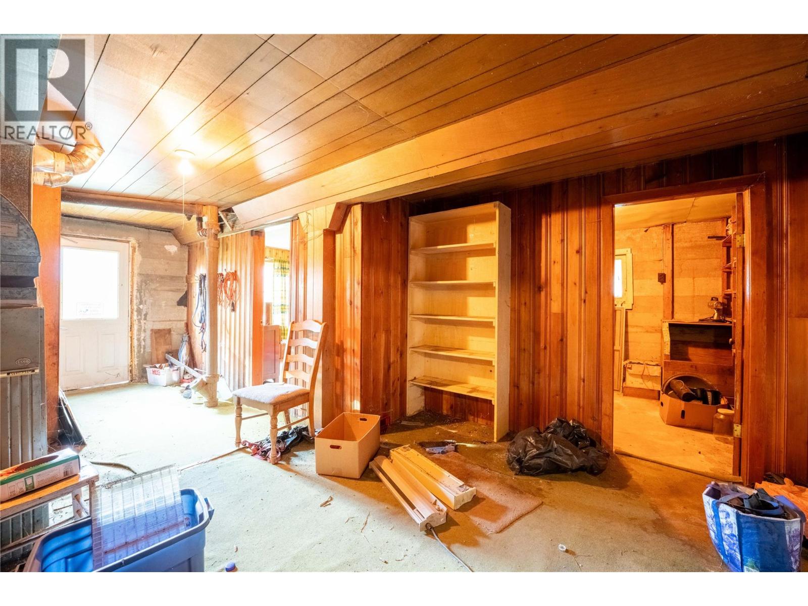 1537 Russel Avenue, Riondel, British Columbia  V0B 2B0 - Photo 19 - 10340061